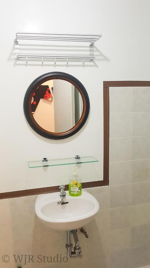 Queen Bed Suite- Japanese Style Muntinlupa City Экстерьер фото